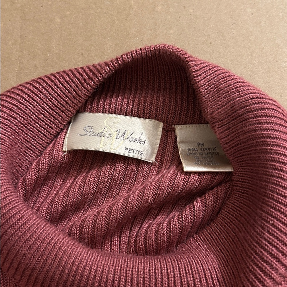 Studio Works Ribbed Mock Neck Top - Picture 5 of 7